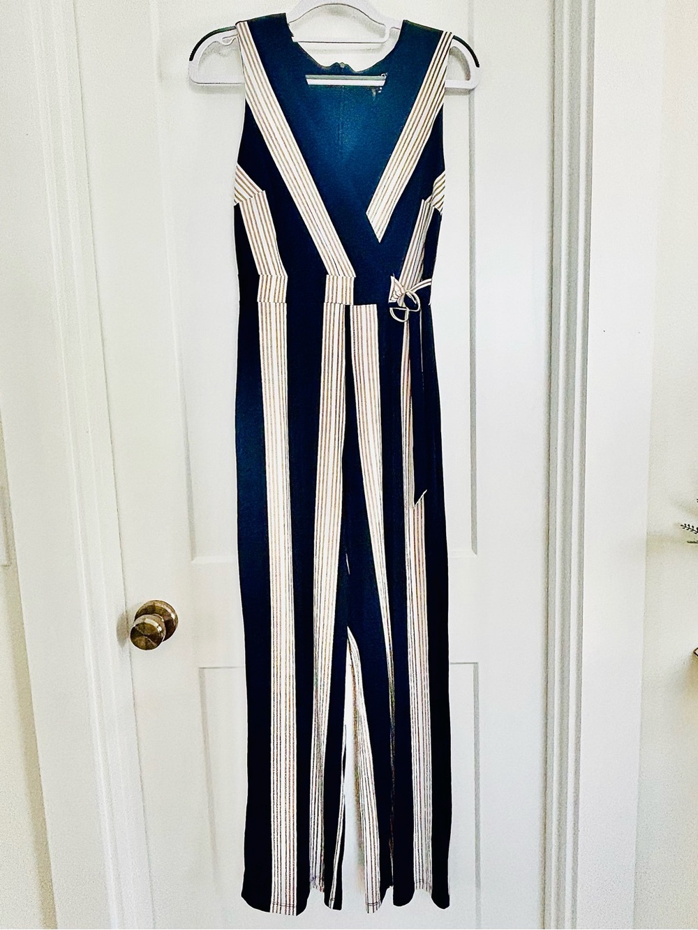Striped jumper, navy blue, beige stripes v neck